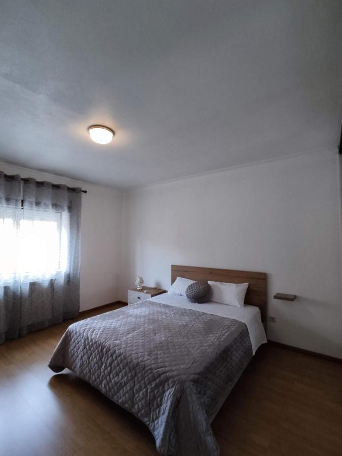 Casa Sossegada Na Batalha Villa Buitenkant foto
